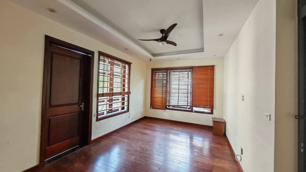 Cho thuê Biệt thự Tân Tây Đô 204m² Full nội thất - Giá 20 Triệu/tháng