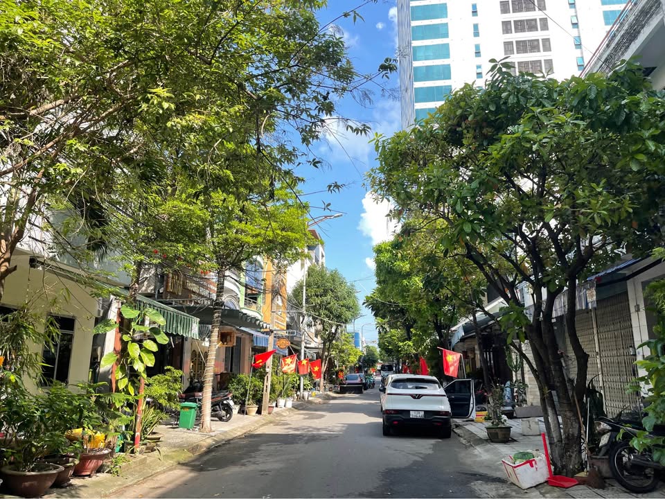 Nhà Góc Mặt Tiền Sơn Trà 77m² - Gần Cầu Rồng Giá 10 Tỷ