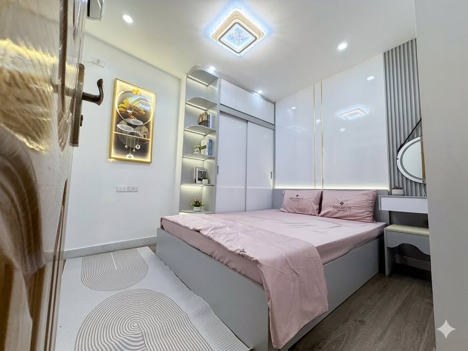 Chung cư 2PN Lạc Long Quân 50m² - 2.x Tỷ, Sẵn Sàng Dọn Vào Ở Ngay