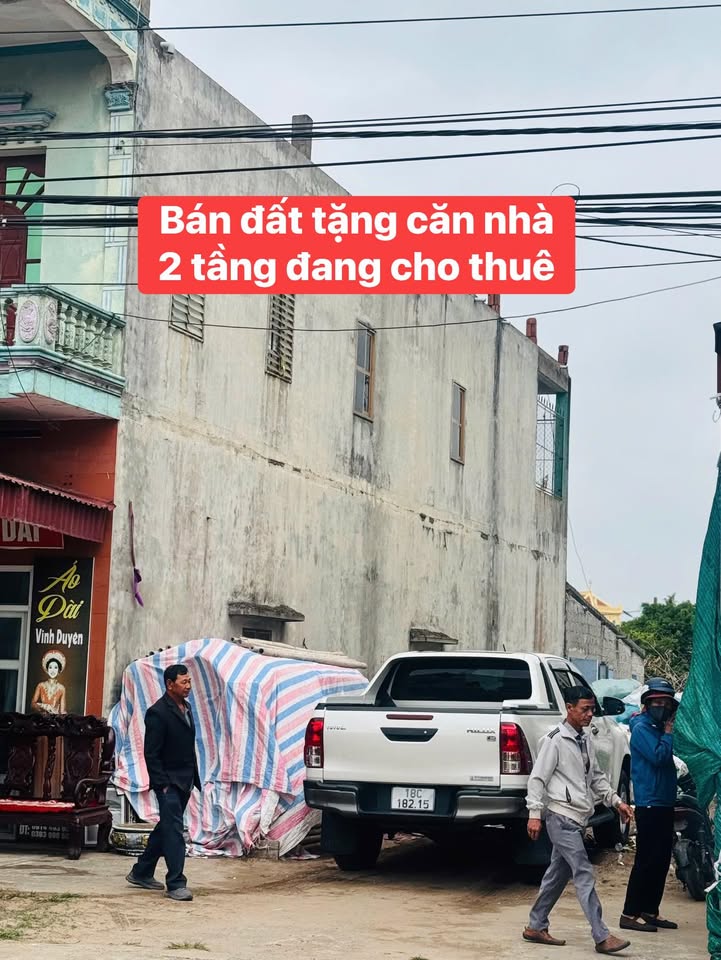 Bán đất tặng nhà QL37b Giao Ninh 217m² - Kinh doanh sầm uất, hơn 3 tỷ