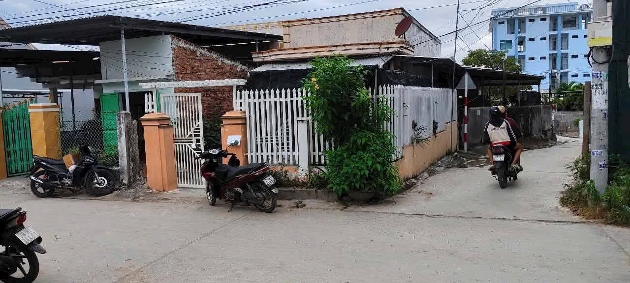 Nhà 2 Mặt Tiền Phường Ninh Diêm 212m² - Giá 2.5 Tỷ