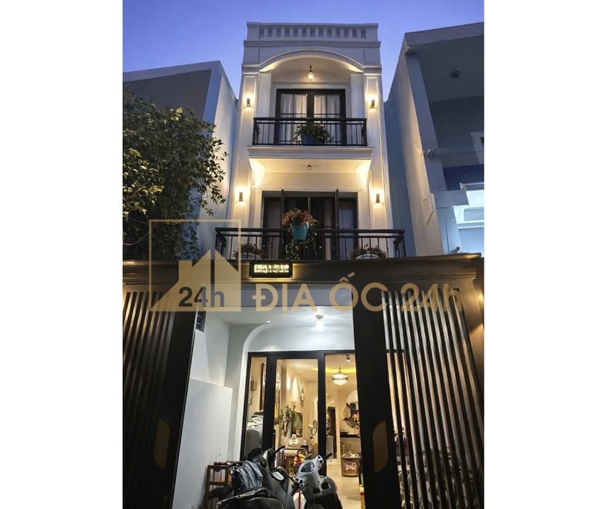 Nhà đẹp 3 tầng, 60m² khu Vườn Lài, Quận 10 - 9.8 tỷ TL