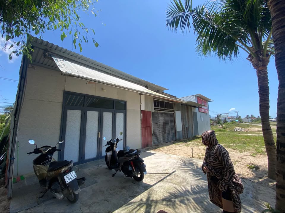 Kho Xưởng Vĩnh Thái 500m² Giá 10 Triệu/Tháng - Sẵn Sàng Hoạt Động