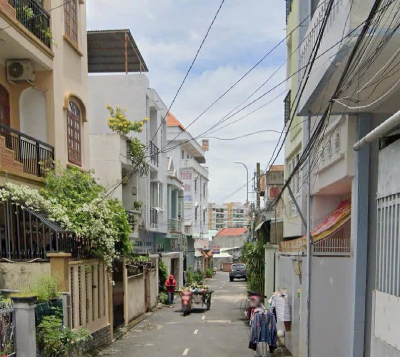 Nhà Nguyên Căn 70m² Lê Văn Việt, Thủ Đức - 9 Triệu/Tháng, Sẵn Ở