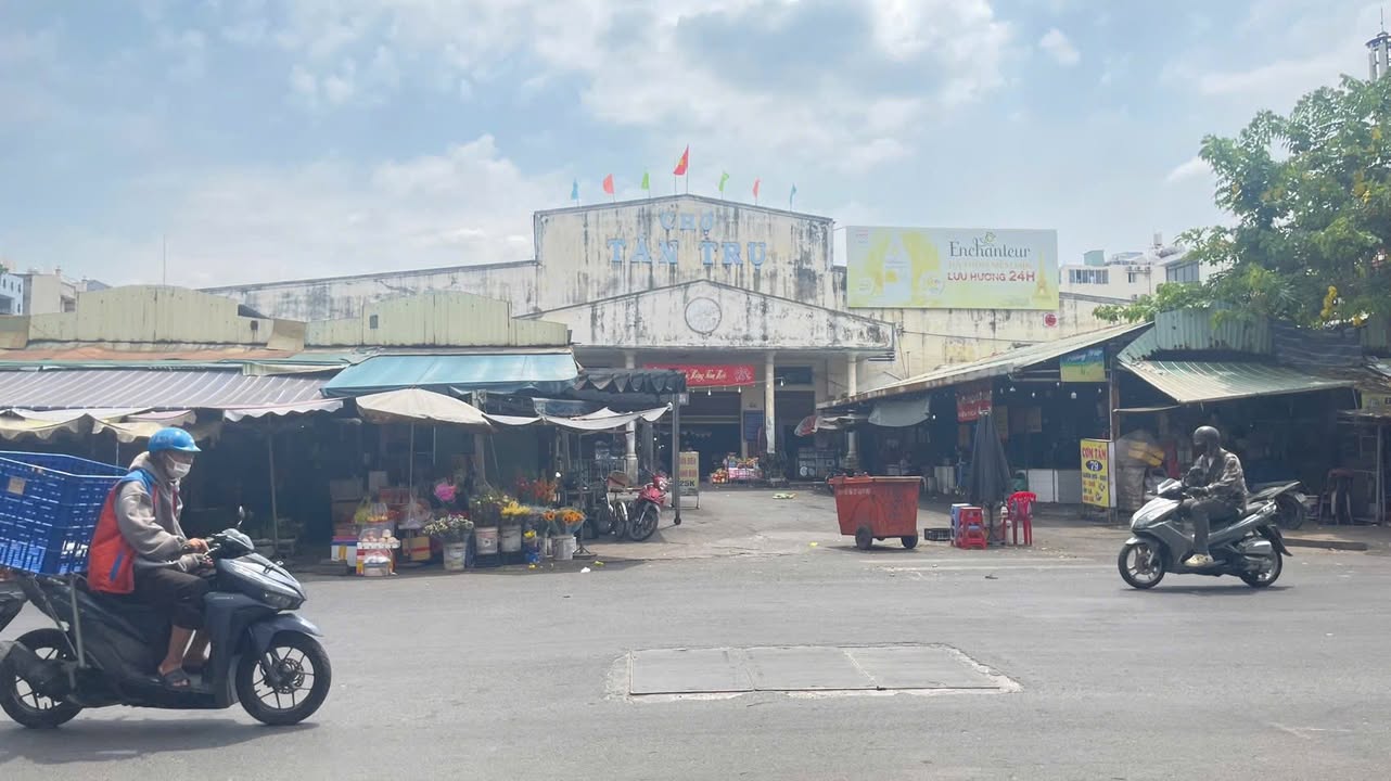 Nhà 60m² 2 Tầng Kinh Doanh Mặt Hẻm Tô, Tân Bình - Giá 5.x Tỷ