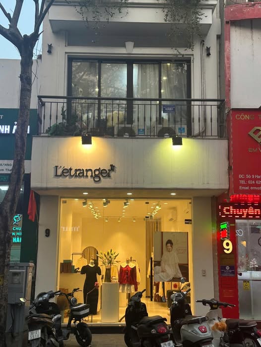 Cho thuê mặt bằng kinh doanh 120m² tại 9 Hàng Chuối, Hai Bà Trưng - Vị trí đắc địa