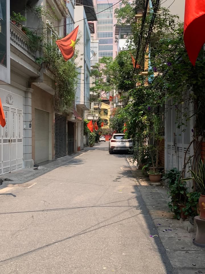 Nhà 55m² 4 Tầng, 3 Ô Tô Tránh, Kinh Doanh Tốt - Lõi Hai Bà Trưng