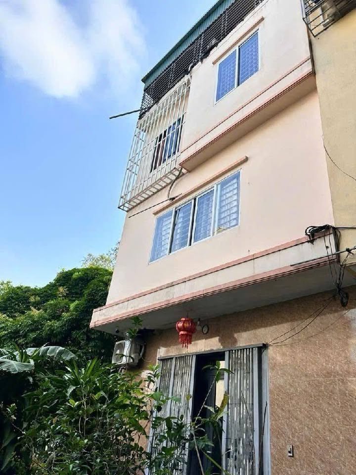 Nhà 30m² Hoàng Liệt, 4 Tầng - 5.9 Tỷ, Sẵn Sàng Vào Ở Ngay!