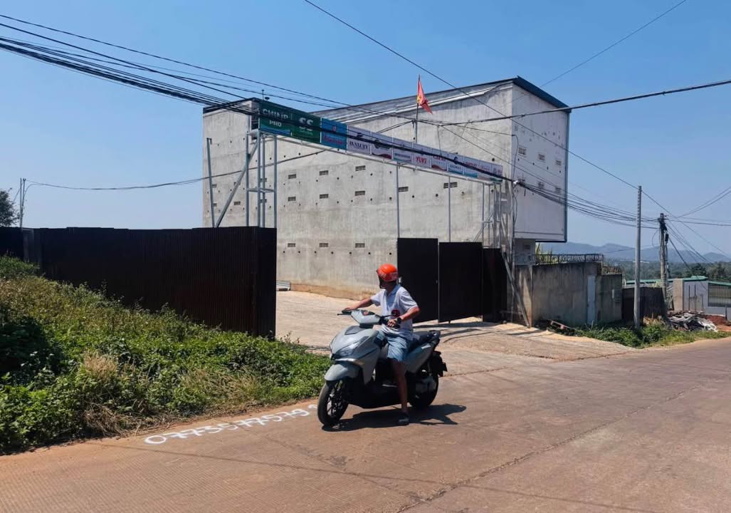 Đất nền Mặt tiền 473 Y Moan, BMT - 100m² - Giá chỉ 2.29 Tỷ