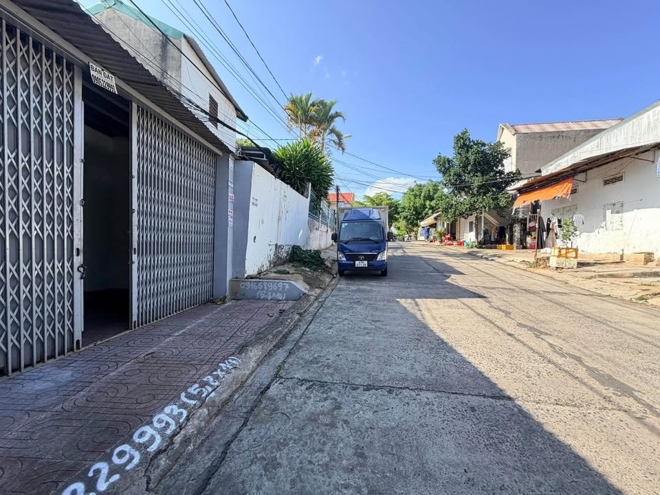 Nhà Mặt Tiền Mạc Đĩnh Chi Buôn Ma Thuột - Kinh Doanh Đắc Lợi, Tặng Nhà Tốt