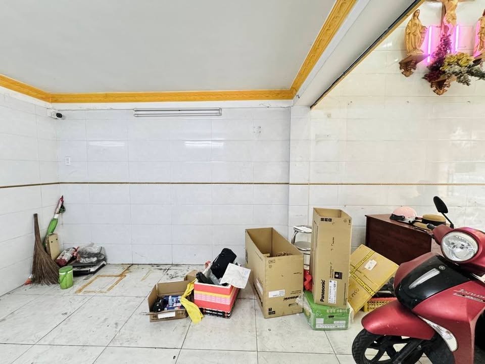 Mặt Tiền Lê Hồng Phong Q10 - Kinh Doanh Đỉnh Cao 37m² - 15.9 Tỷ