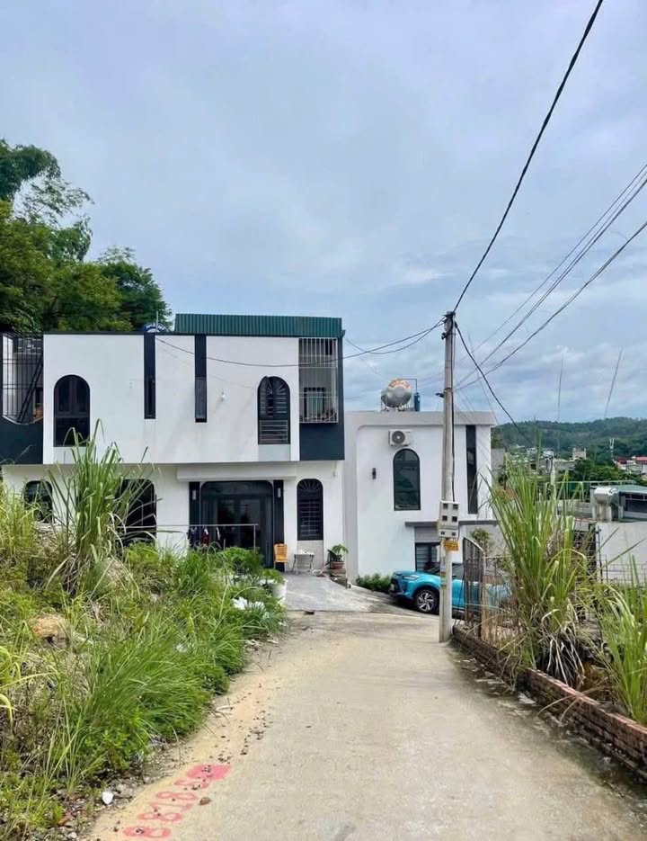 Đất Nền Hà Lầm, Hạ Long 70m² - Hướng Đông, Giá 8xx Triệu