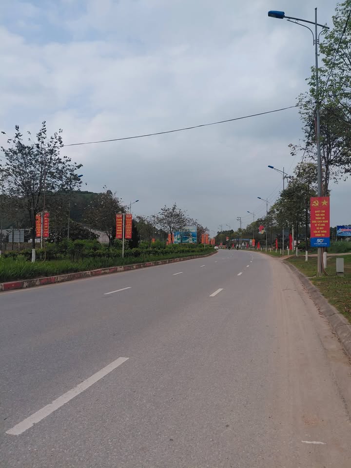 Đất Mặt Đường Âu Cơ Yên Bái 700m² - Kinh Doanh Sầm Uất