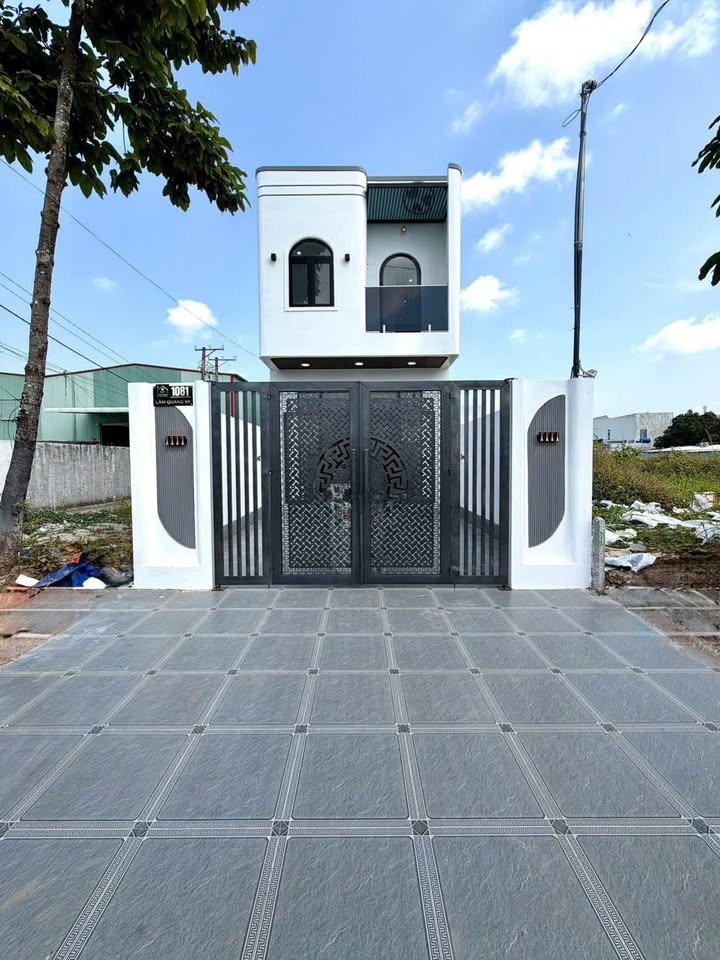 Nhà Mặt Tiền Rạch Giá 181m² Giá Tốt - Kinh Doanh Đa Ngành