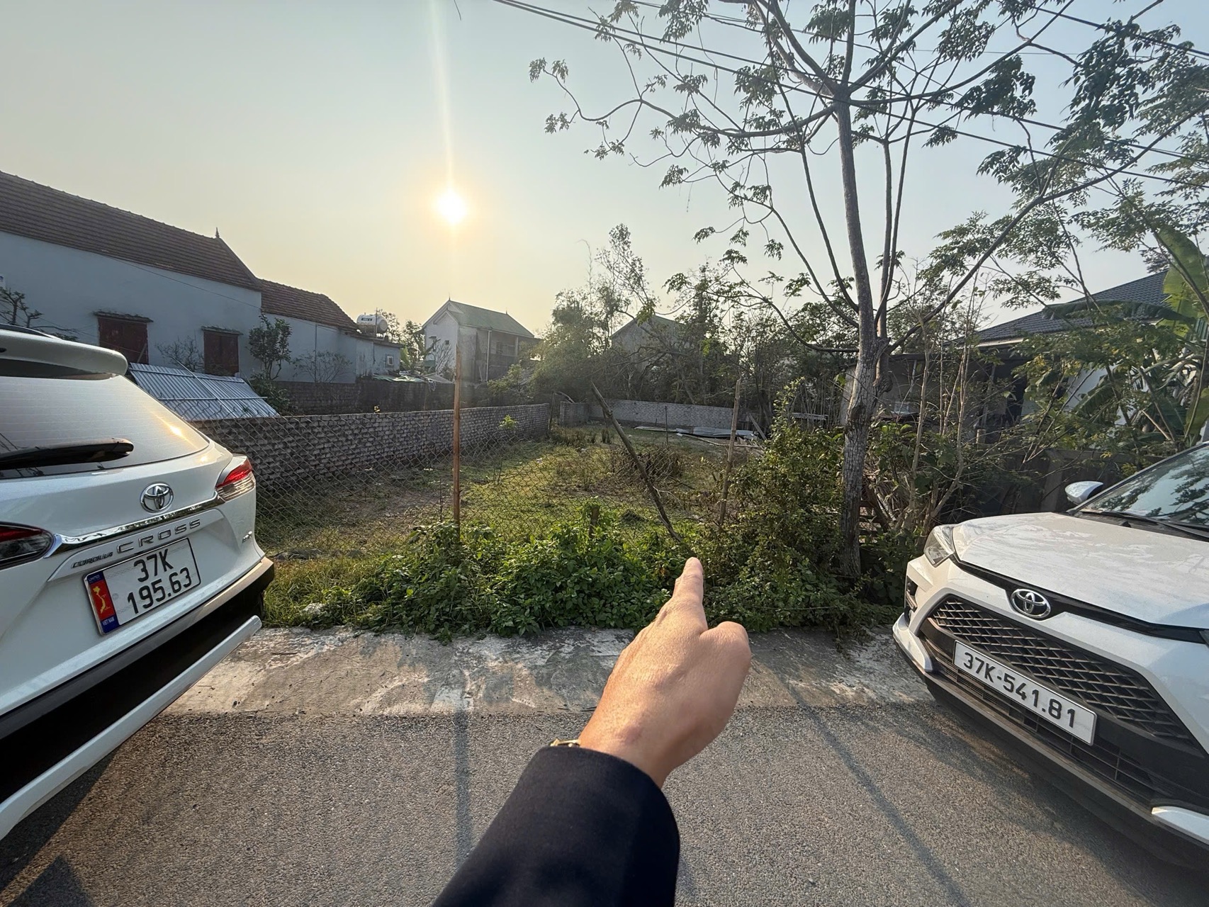 Bán đất kinh doanh mặt đường Thái Hưng