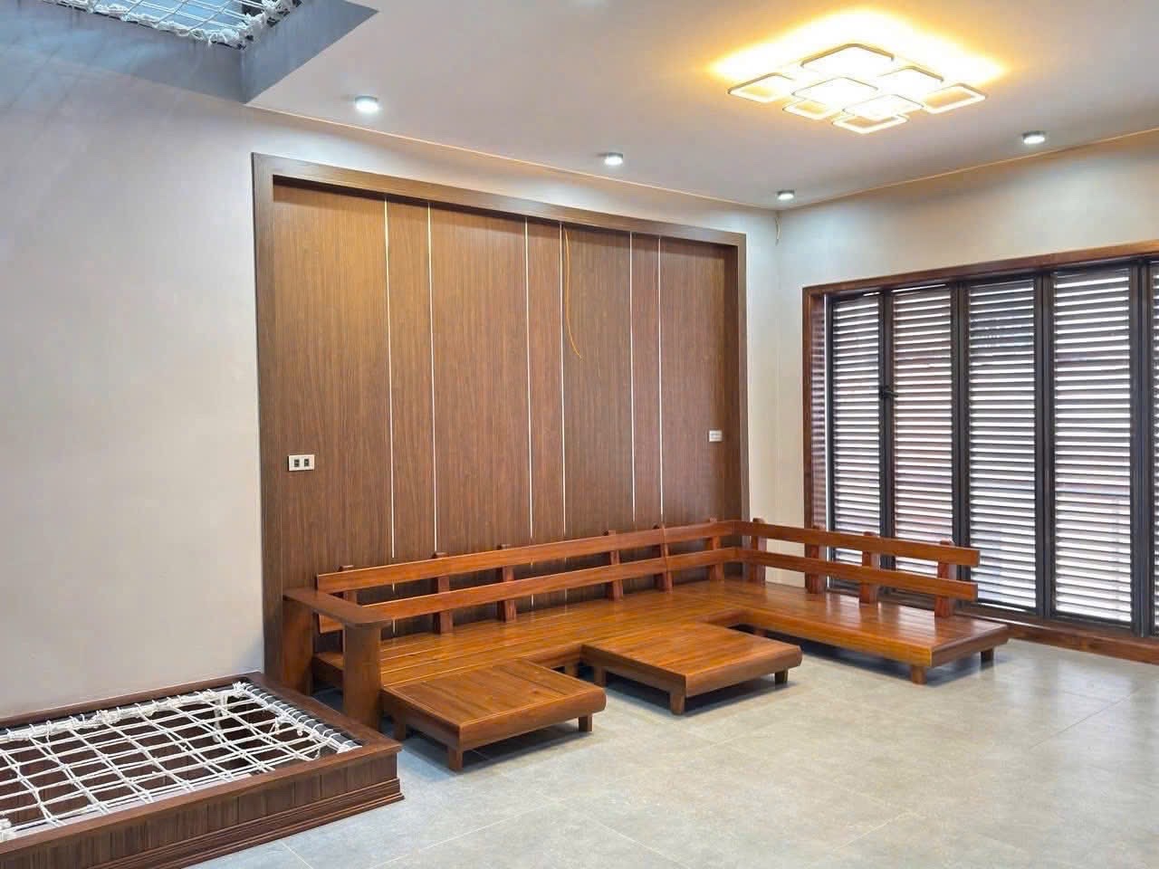 Cơ hội sở hữu nhà mặt phố đắc địa, giá chỉ 5,65 tỷ VNĐ