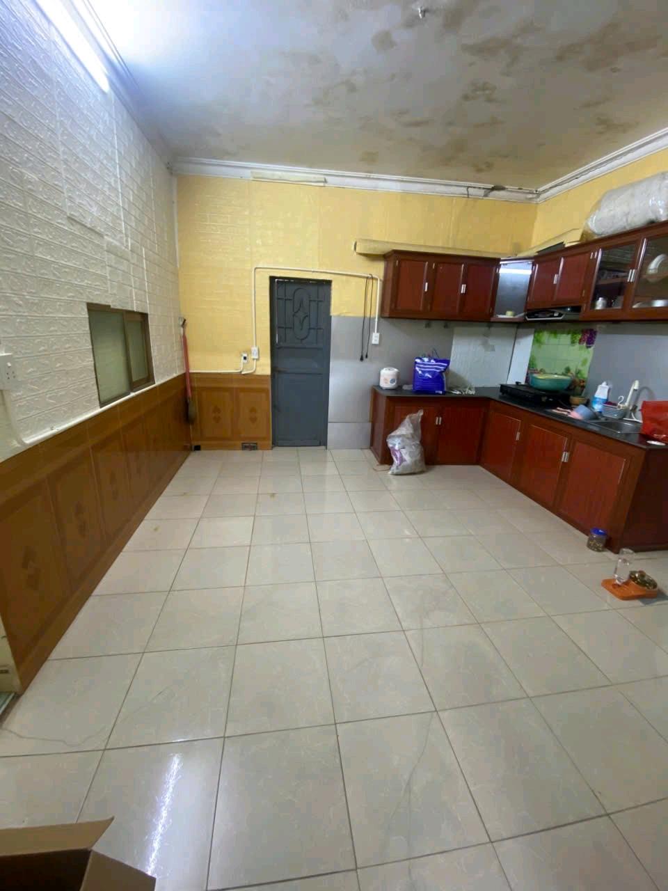 Cần tiền bán gấp dãy nhà trọ diện tích 200m giá 5 tỷ