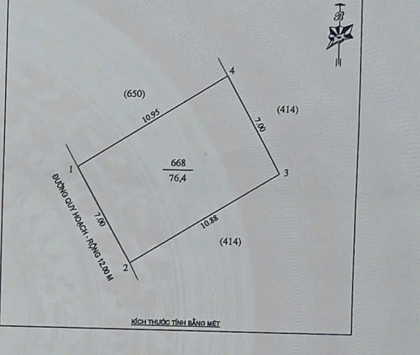 🔥 CẦN BÁN GẤP LÔ ĐẤT ĐẸP NGHI PHÚ🫶🏻 Diện tích: 76,4m² Mặt tiền: Rộng 7m – lô đất vuông vắn, cực hiếm còn sót lại.🫶🏻 Đường ô tô mái thoải, quy hoạch rộng 12m – giao thông thuận tiện. Phù hợp xây nhà ở, đầu tư sinh lời lâu dài.👉 Pháp lý rõ ràng, sẵn sàng giao dịch nhanh.☎️ Liên hệ