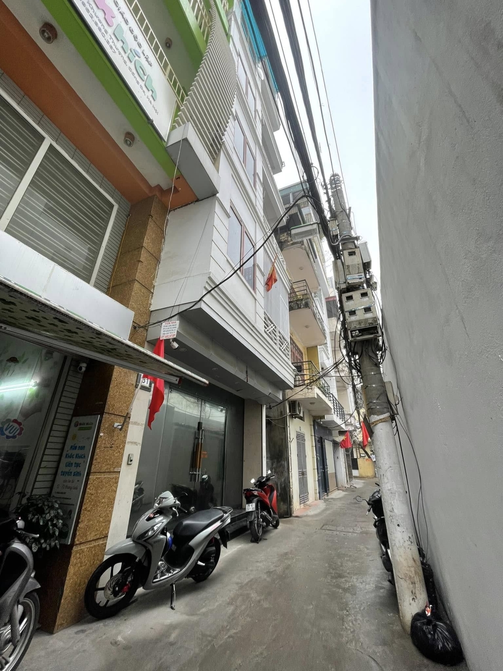 Nhà Đống Đa 45m² 6 Tầng - Dòng Tiền 450 Triệu/Năm - Giá 7 Tỷ