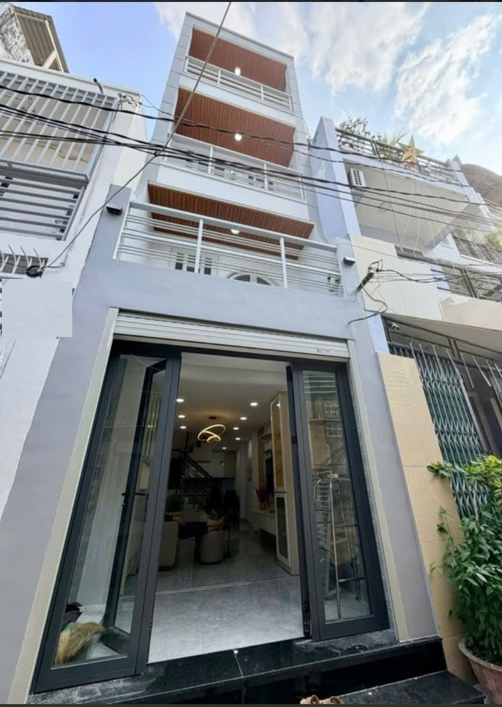 Nhà Gò Vấp 32m² 5.6 Tỷ - Full Nội Thất, Sẵn Sàng Ở Ngay