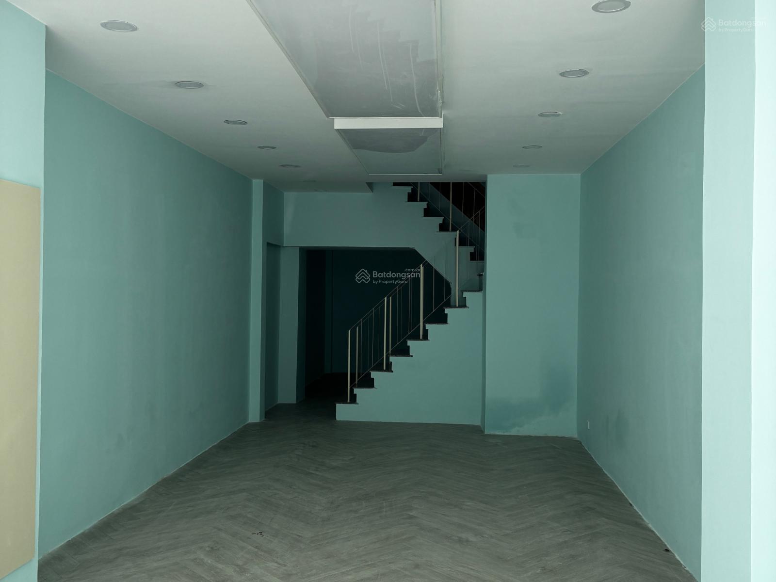 Nhà Mặt Phố 858 Sư Vạn Hạnh, Q10 - 260m² Kinh Doanh Đắc Lợi