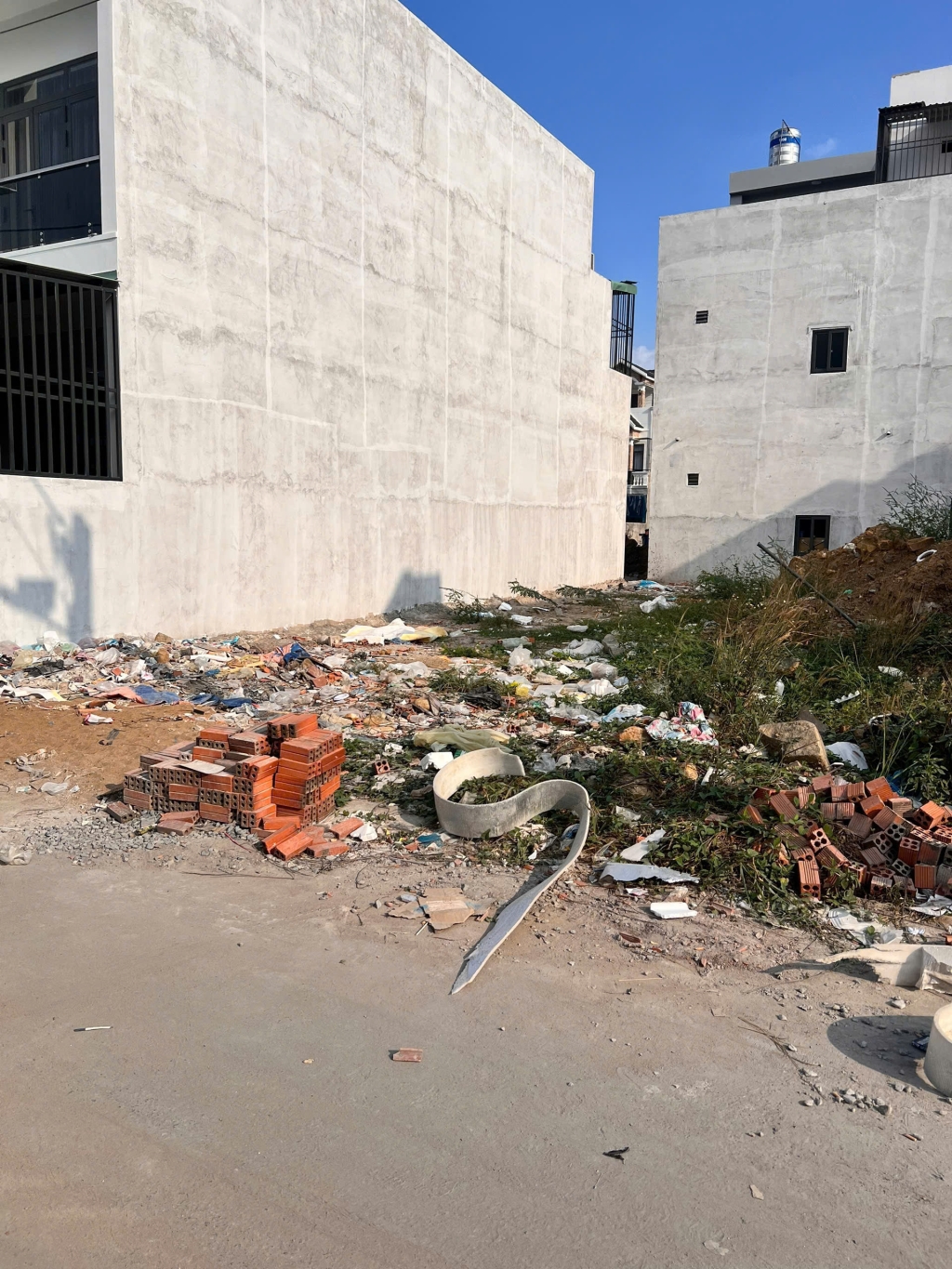 Đất Nền Lô Góc 2MT Bình Hưng 100m² - Sổ Hồng Riêng, Vay 70%