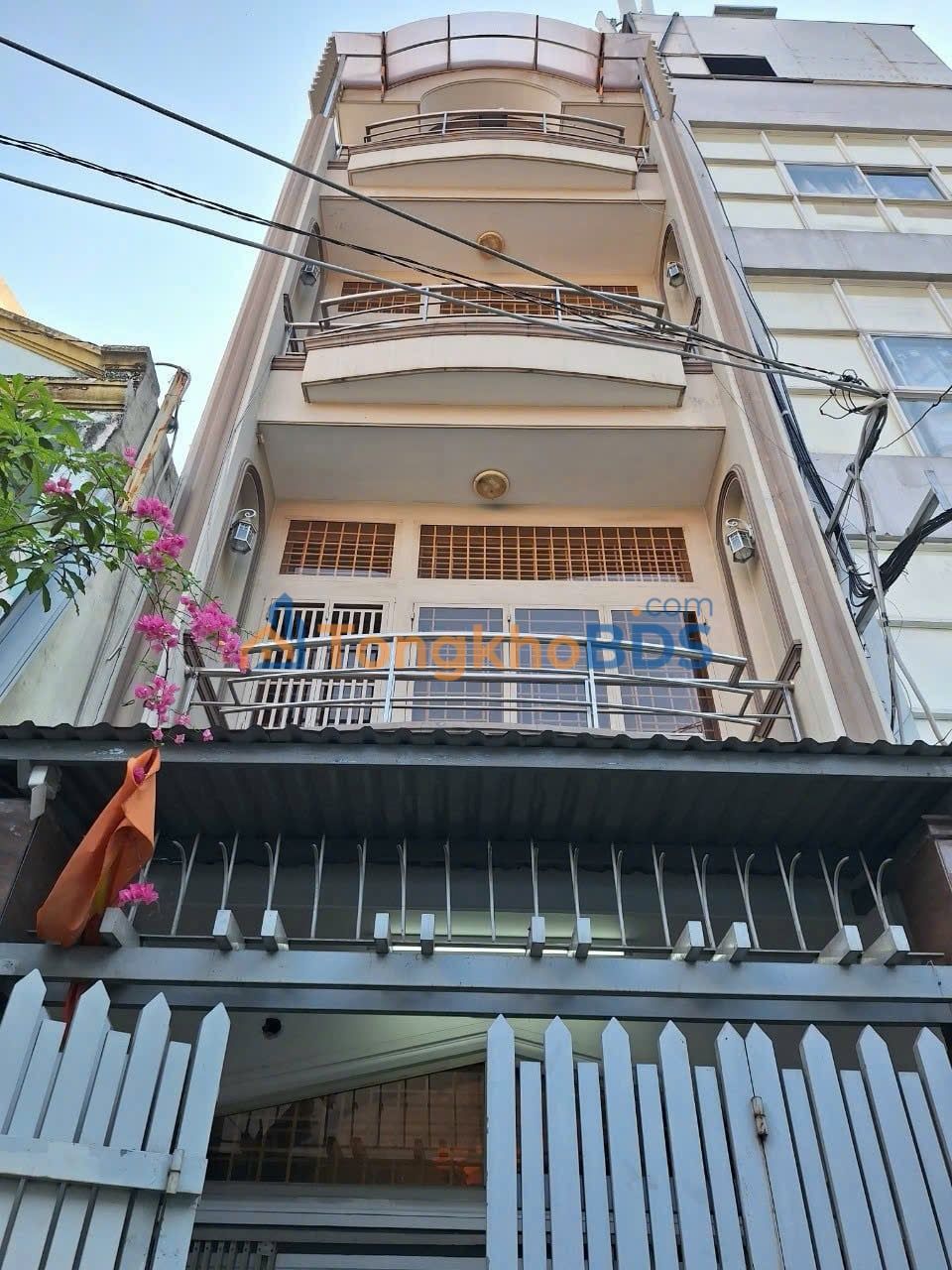 Nhà 6 CHDV 50m² Q1, đối diện Bitexco - Dòng tiền 80tr/th