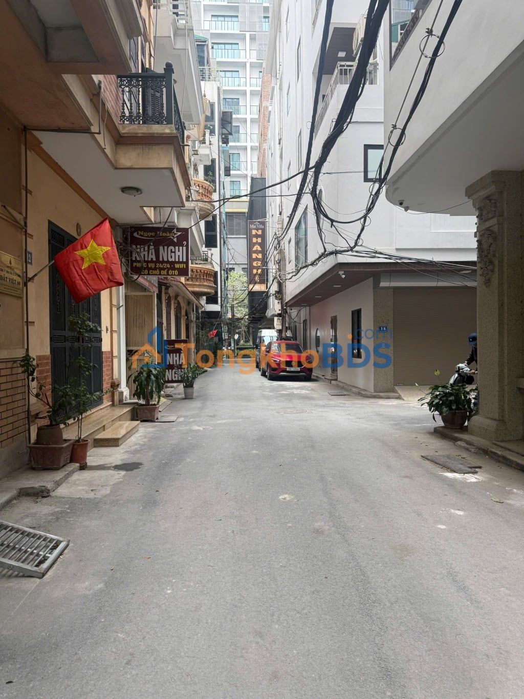 Nhà Phố Vườn Đào Tây Hồ 50m² 4 Tầng Kinh Doanh - Sổ Đỏ Sẵn Sàng