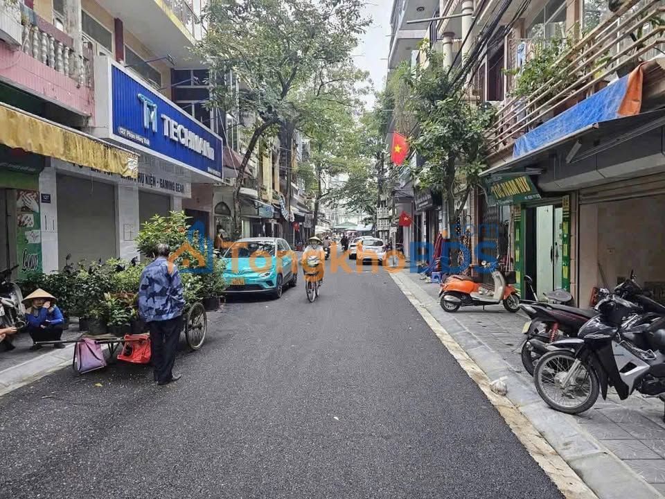 Nhà Mặt Phố Phạm Hồng Thái - Kinh Doanh Sầm Uất, 43.1m², 3 Tầng