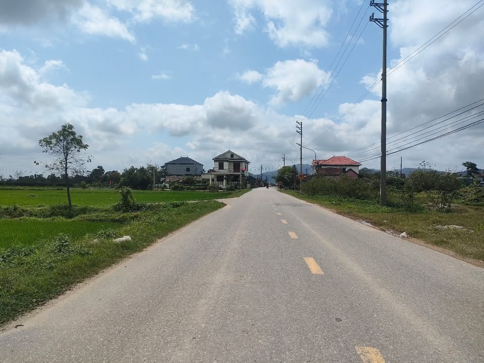 Đất Mặt Đường 92, Tân Kỳ, Nghệ An - 100m² Giá 2 Tỷ - Cơ Hội Đầu Tư