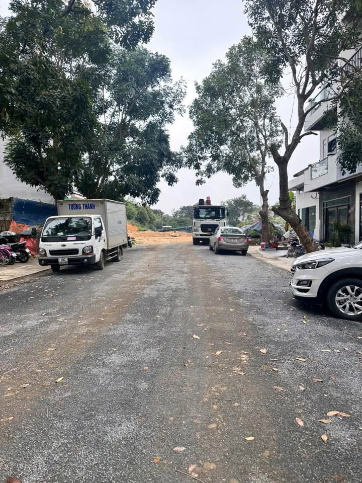 Đất Nền TĐC Cổng Bệnh Viện Thành Phố 85m² - Sổ Đỏ Vuông Vắn