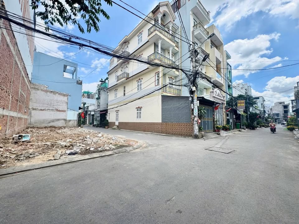 Đất Lô Góc 2 Mặt Tiền Mã Lò, Bến Lức - 90m² Kinh Doanh Giá 8 Tỷ