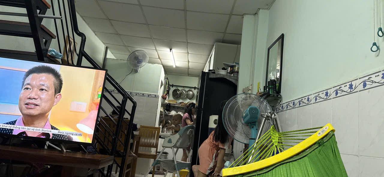 Cho thuê nhà Phường 7, Tân Bình - 38m², 2PN, Hẻm Xe Van Thông