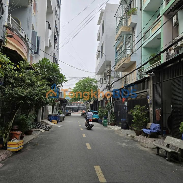 Cho thuê nhà hẻm xe tải 60m² Lê Văn Quới, Bình Tân - 3PN, Sân thượng