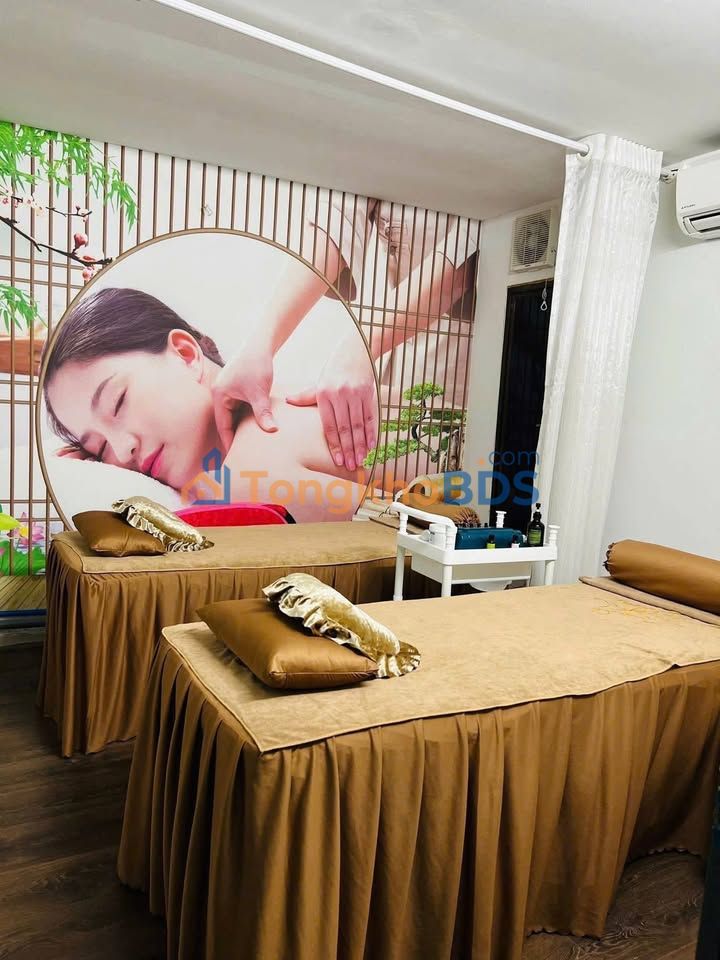 Cho thuê nhà MT Nguyễn Thái Bình, Tân Bình - 125m² - 17 Triệu/Tháng