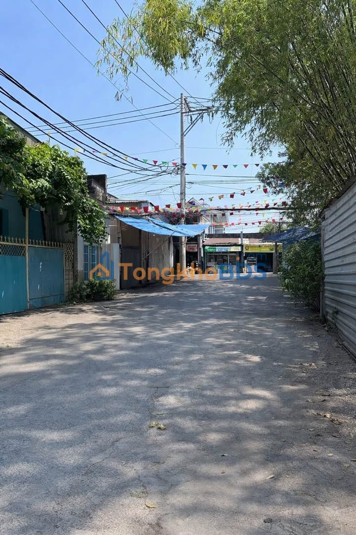 Nhà 3 tầng mới tinh, hẻm xe hơi TL43, Thủ Đức - 64m² giá 4.2 tỷ