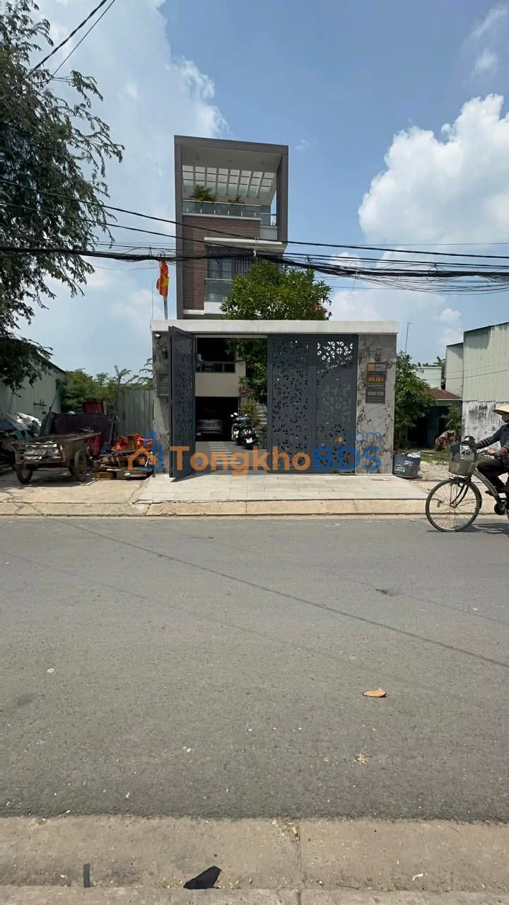 Nhà 4 Tầng Mặt Tiền Kinh Doanh Trần Văn Mười, 159m² - Giá 7.8 Tỷ