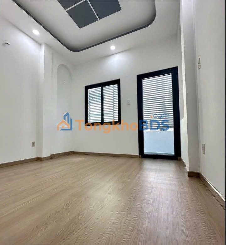 Nhà Phố Cách Mạng Tháng 8, Q10 - 44m² - 6PN - 7.5 Tỷ