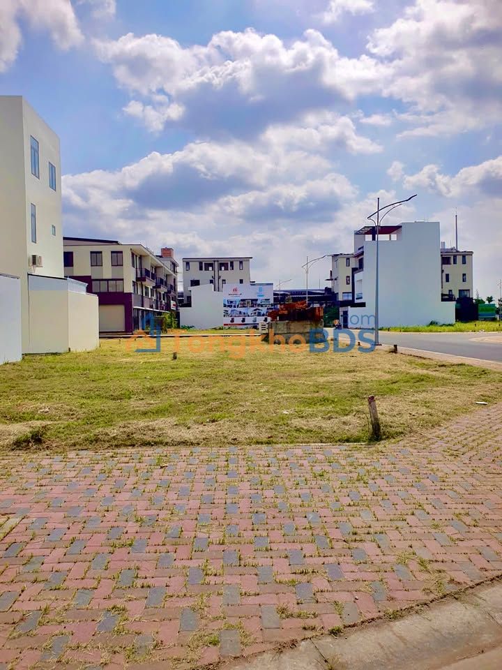 Đất nền 2 mặt tiền D4 & N6 KDC Nam Long 2, Cần Thơ - 122.5m² - Sổ hồng thổ cư