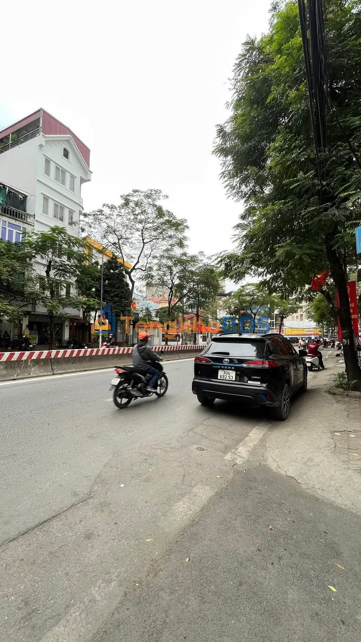 Bán Gấp Nhà Đẹp Hồ Tây 172m² - 2 Mặt Thoáng - Sổ Đỏ Chính Chủ