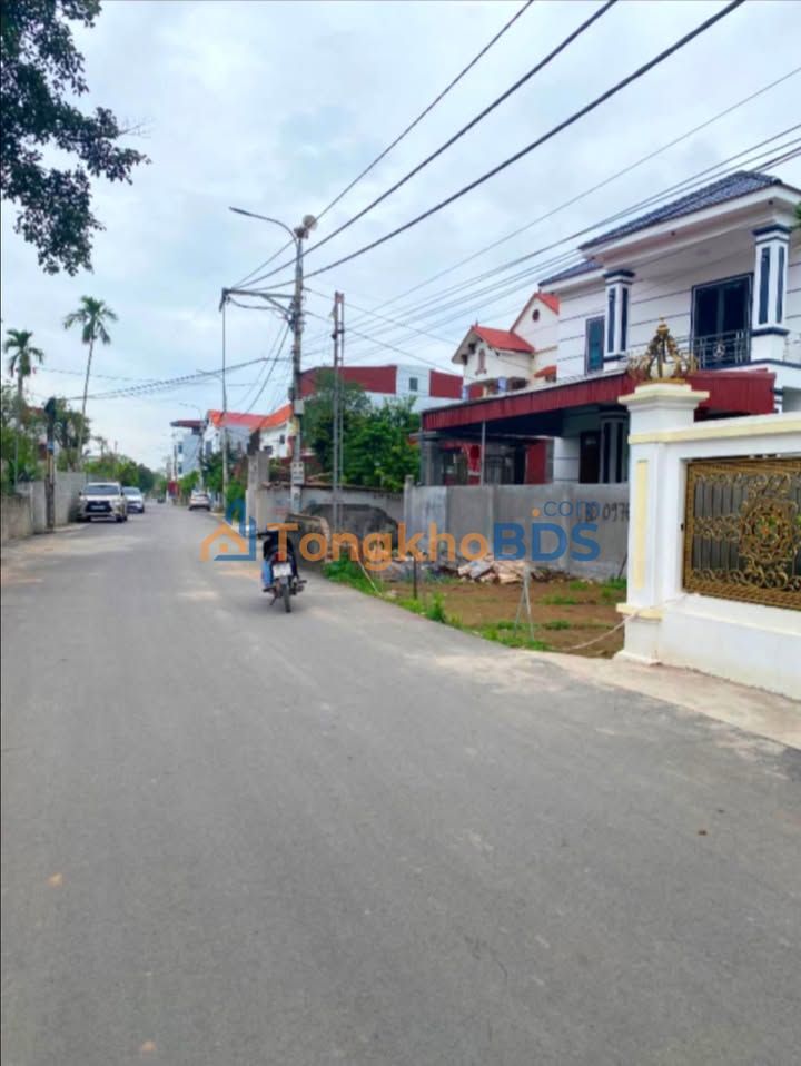 Bán Đất Lô Góc Trục Chính Đông Chiểu, Hưng Yên - 43.6m² Giá 1.9 Tỷ