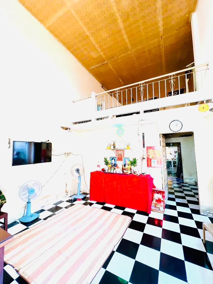 Nhà Hẻm Xe Hơi Tôn Thất Thuyết Q4 - 176m² - Giá 13 Tỷ - Thích Hợp Xây CHDV/Biệt Thự