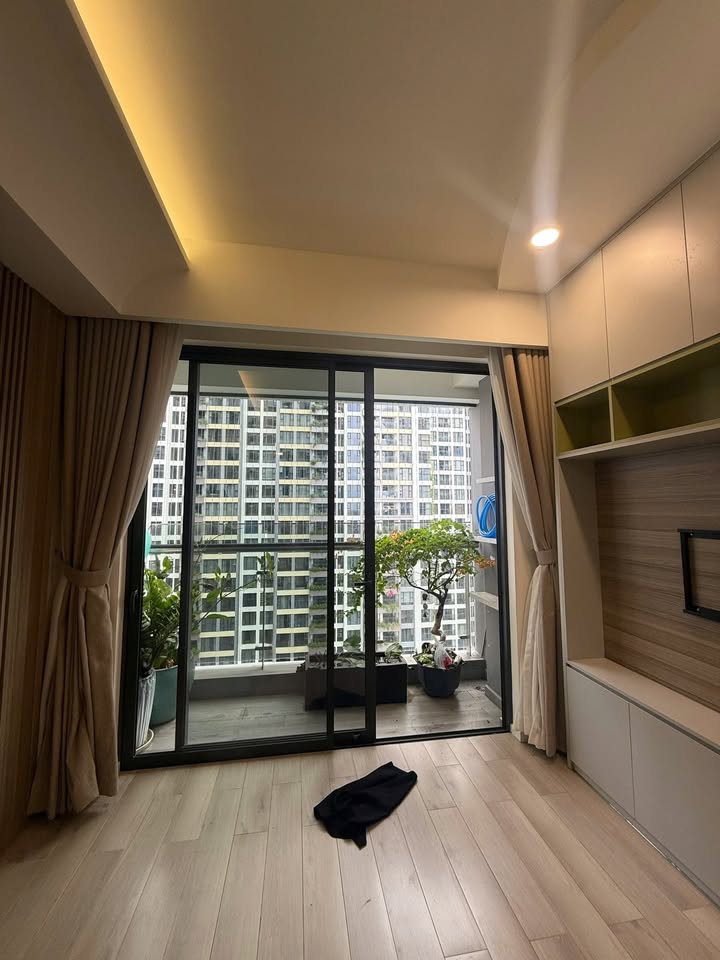 Căn hộ 2PN Vinhomes Grand Park - Dòng tiền 10.6 triệu/tháng, giá 4.95 tỷ