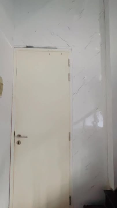 Cho Thuê Phòng Trọ 160 Lạc Long Quân, Tây Hồ - Giá 2 Triệu, Đủ Tiện Nghi