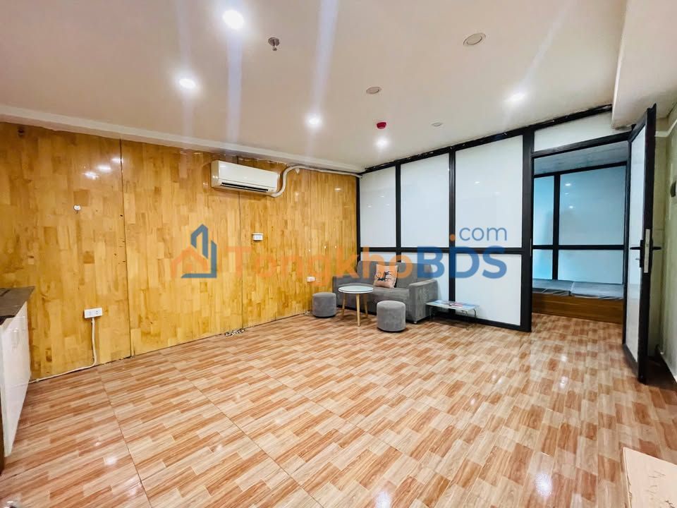 Cho thuê phòng Cổ Nhuế 1, Bắc Từ Liêm - 4 triệu, ô tô đỗ cửa, full nội thất