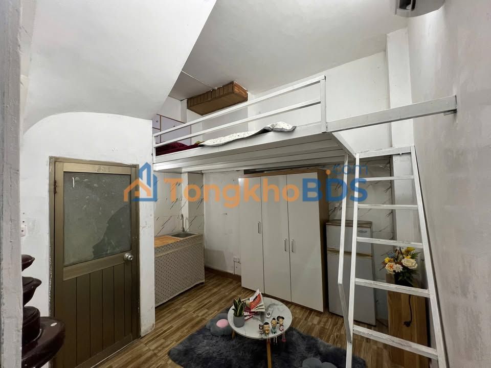 Cho thuê nhà mặt phố Nguyễn Khang, Cầu Giấy - 25m² full nội thất, giá 3.1 triệu/tháng