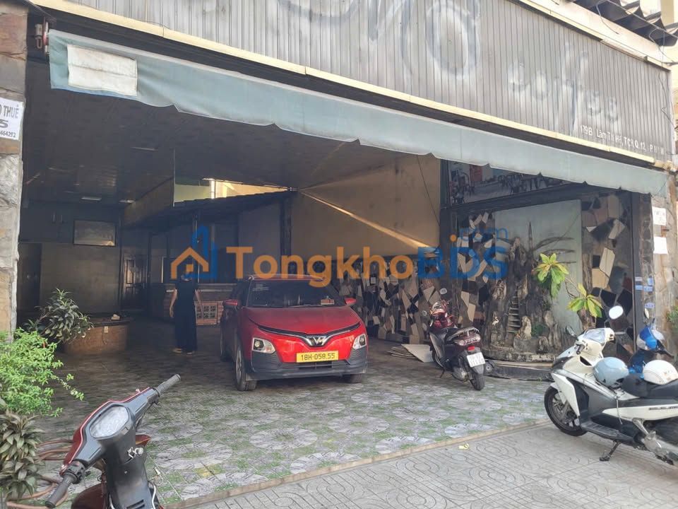 Mặt Tiền Lâm Thị Hố Quận 12 - 240m² Kinh Doanh/Kho Xưởng Giá 15 Triệu