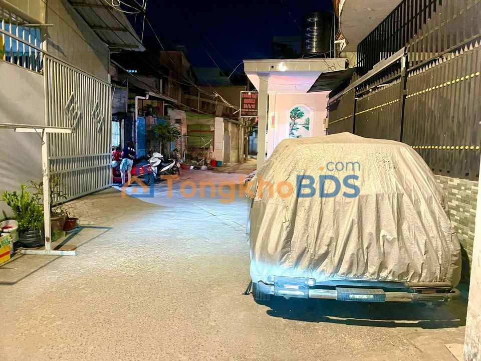 Nhà 104m² Ngang 5m Gần Làng Đại học TP.HCM - 5.2 Tỷ