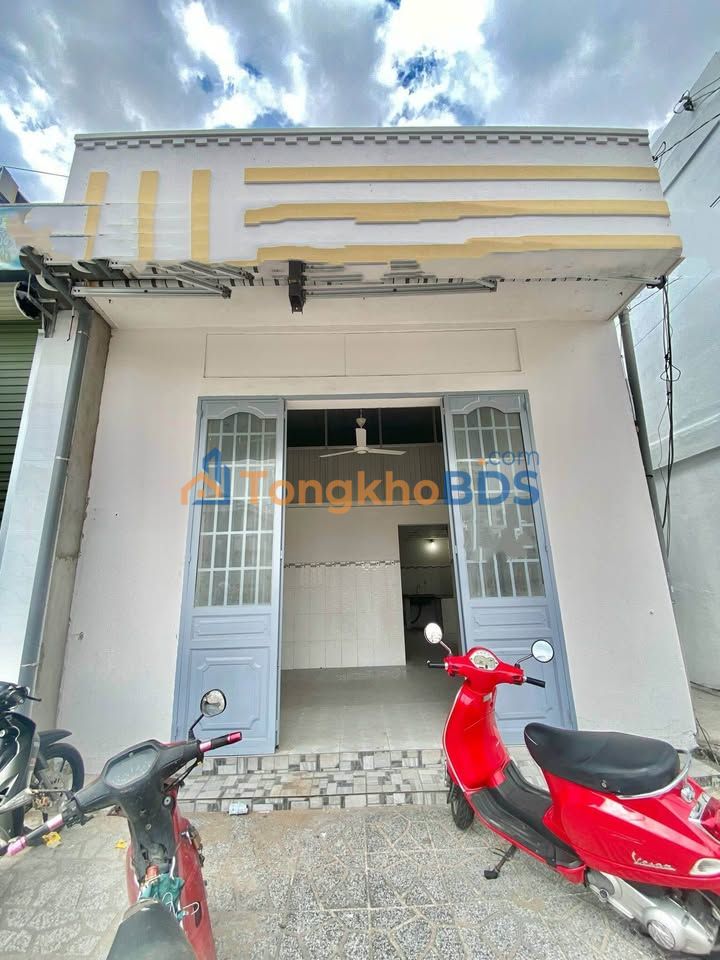 Mặt Tiền Kinh Doanh Trần Hoàng Na, Cần Thơ - 12 Triệu/Tháng