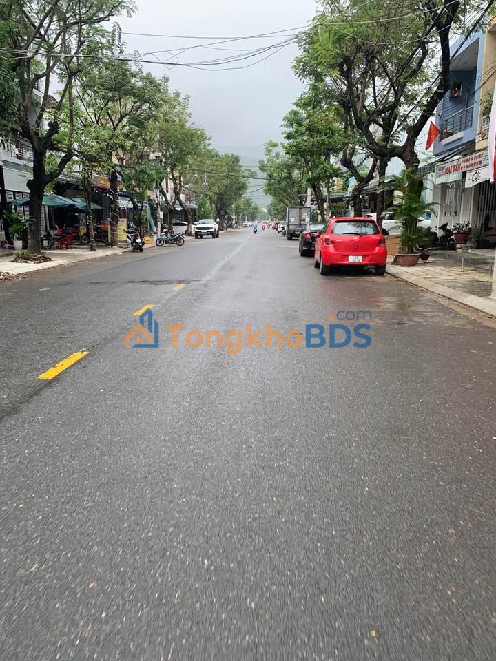 Nhà Kiệt Ô Tô Lê Tấn Trung, Sơn Trà - 103m² Sẵn Sàng Về Ở Ngay